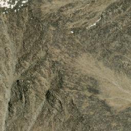 Satellite imagery of Kūh-e Lakaṟmāṟ, AF