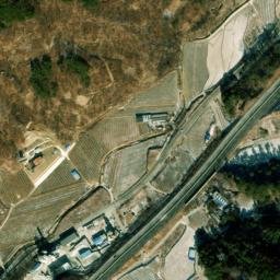 Satellite imagery of Sindo-jŏng, KR