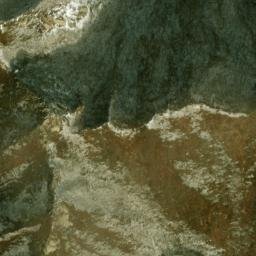 Satellite imagery of Hwangsŏk-sansŏng, KR