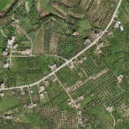 Satellite imagery of Ḩarf ar Raqabah, SY