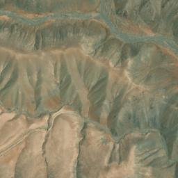 Satellite imagery of Tōp-e Maqşūd, AF