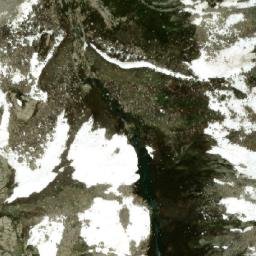 Satellite imagery of Owtsaṟwār, AF