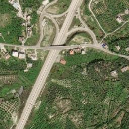 Satellite imagery of Ḩarf ash Shammūţ, SY