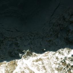 Satellite imagery of Kōh-e Dasht-e Kalagay, AF