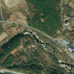 Satellite imagery of Kŏyŏn-jŏng, KR