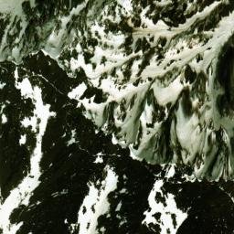 Satellite imagery of 農鳥岳, JP