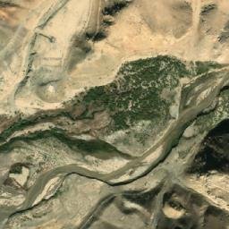 Satellite imagery of Ma‘dan-e Rūbāz-e Shen va Māseh-ye Māmalū, IR