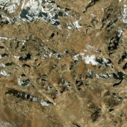 Satellite imagery of Nāw-e Kalān, AF