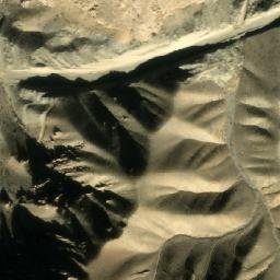 Satellite imagery of Ma‘dan-e Rūbāz-e Shen va Māseh-ye Māmalū, IR