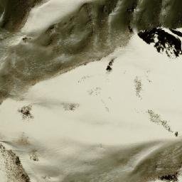 Satellite imagery of Kōtal-e Hazhdah Gardanah, AF