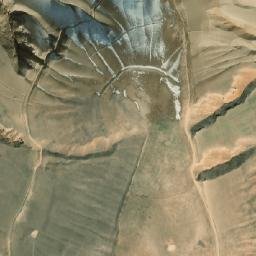 Satellite imagery of Taygh-e Oshtur Gardan, AF