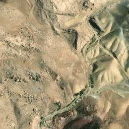 Satellite imagery of Ma‘dan-e Rūbāz-e Gach-e Chel Qez, IR
