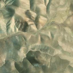 Satellite imagery of Ma‘dan-e Rūbāz-e Gach-e Chel Qez, IR