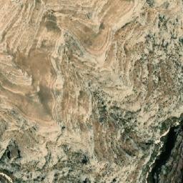 Satellite imagery of Pushtah-ye Sar-e Ḩowẕ, AF