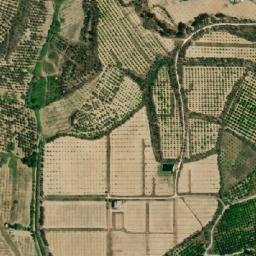 Satellite imagery of Z̧uhūr Karm al ‘Abd, SY