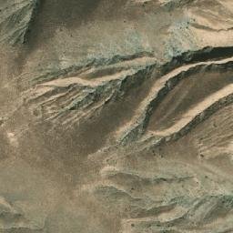 Satellite imagery of Tōp-e Maqşūd, AF