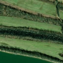 Satellite imagery of Hunter Bluff, US