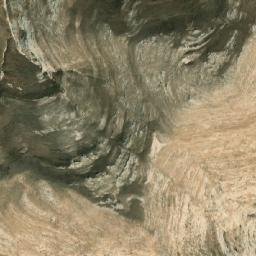 Satellite imagery of Yakrūyah-ye Khāzah-ye Tangak, AF