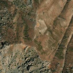 Satellite imagery of Tōp-e Qalandar, AF