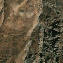 Satellite imagery of Tōp-e Qalandar, AF