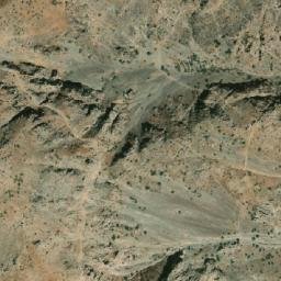 Satellite imagery of Tōp-e Qalandar, AF