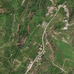 Satellite imagery of Z̧ahr Wādī al Mukarramah, SY