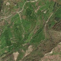 Satellite imagery of Z̧ahr Wādī al Mukarramah, SY