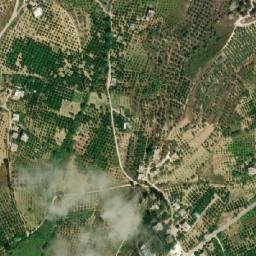 Satellite imagery of Z̧ahr Wādī al Mukarramah, SY