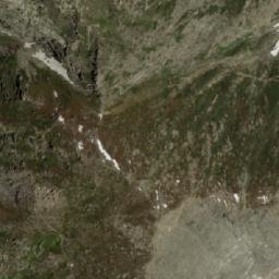 Satellite imagery of Wuraṟmin Ghar, AF