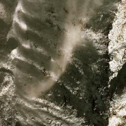 Satellite imagery of Kōh-e Qarah, AF
