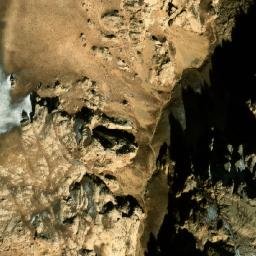 Satellite imagery of Mīānah Band-e Yakhdān, AF