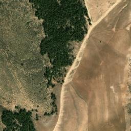 Satellite imagery of El Khou, DZ