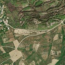 Satellite imagery of Ruwaysat ash Shaykh Qāsim, SY