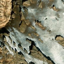 Satellite imagery of Mīānah Band-e Yakhdān, AF