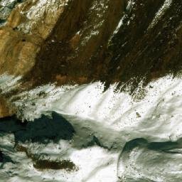 Satellite imagery of Wuzgal Mandz Ghar, AF