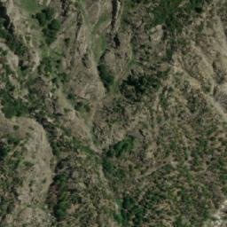 Satellite imagery of Kōh-e Manḏagal-e ‘Ulyā, AF