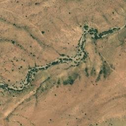 Satellite imagery of Ragoubet Agal Hamada, TN