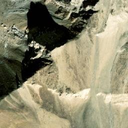 Satellite imagery of Kōtal-e Pārandih, AF