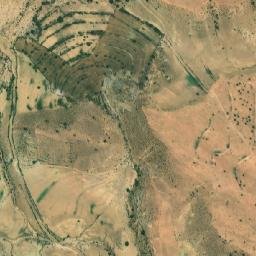 Satellite imagery of Ragoubet Agal Hamada, TN
