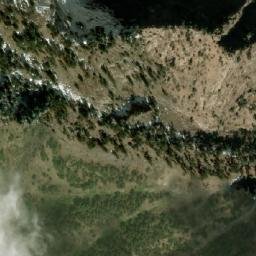 Satellite imagery of Kaṟājē Ghar, AF