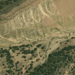 Satellite imagery of Khannguet el Mouhad, DZ