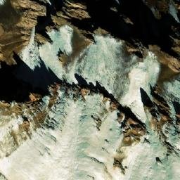 Satellite imagery of Kōh-e Yakhdān, AF
