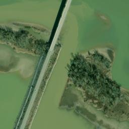 Satellite imagery of Jewell Bluff, US