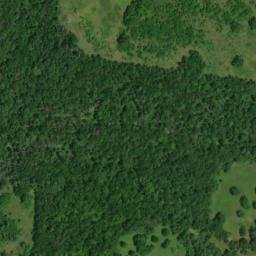 Satellite imagery of Maple Hill Ridge, US