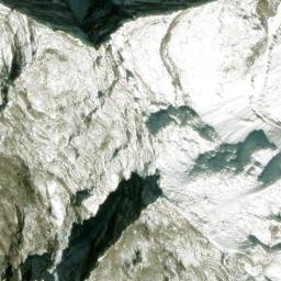 Satellite imagery of Dinbaho, PK