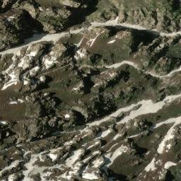 Satellite imagery of Batawar, PK