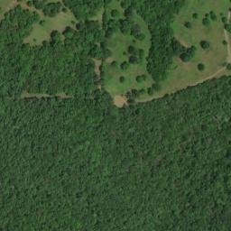 Satellite imagery of Maple Hill Ridge, US