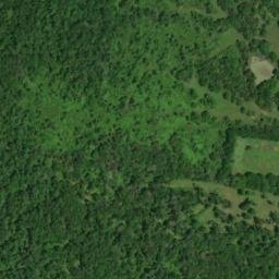 Satellite imagery of Maple Hill Ridge, US