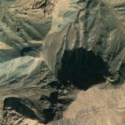 Satellite imagery of Munḏahēl, AF