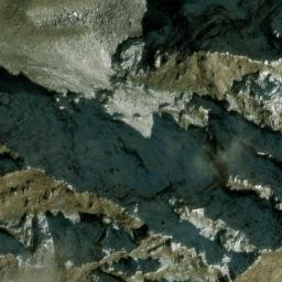 Satellite imagery of Dinbaho, PK